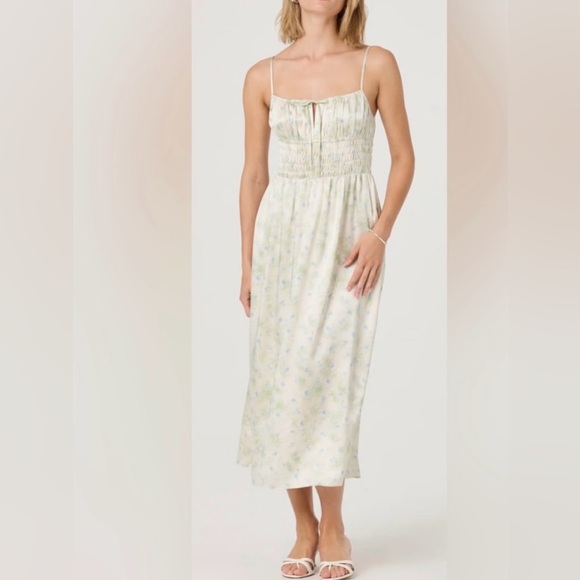 Astr Dresses & Skirts - ASTR Satin Floral Midi Dress - IVORY